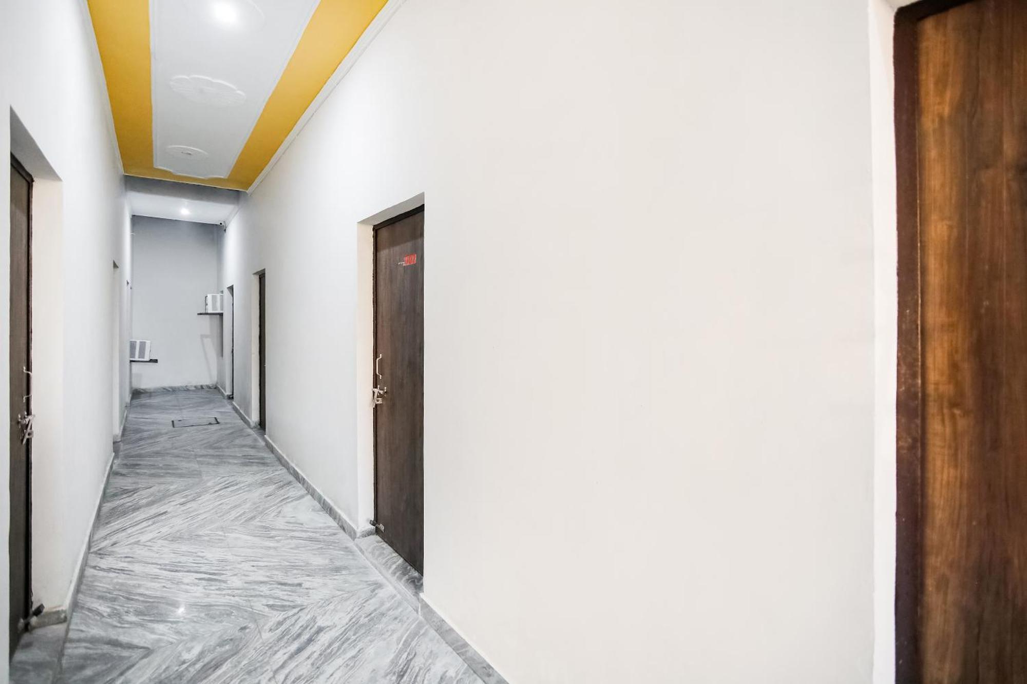 פארידבד Hotel O Dollar מראה חיצוני תמונה